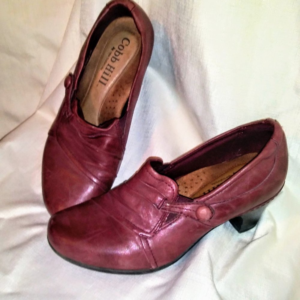 Cobb Hill Leather with Button & Leather Twist